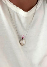 Load image into Gallery viewer, Vessel Necklace