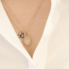 Load image into Gallery viewer, Tag "Plume" necklace-Feather in French