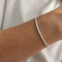 Load image into Gallery viewer, NEW Tennis bracelet