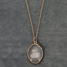 Load image into Gallery viewer, Swan Necklace